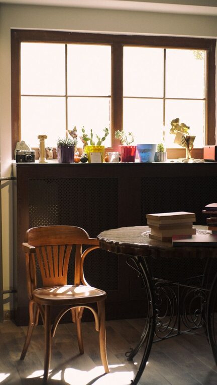 Tips for Creating a Cozy and Inviting Home Workspace